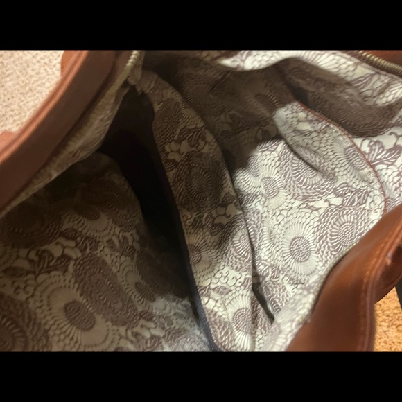 Oversized Cognac Leather Purse - Picture 2 of 5